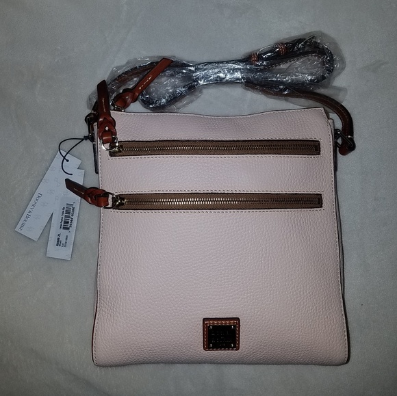 *SOLD* NWT Dooney & Bourke Large Blush Peyton Triple Zip Crossbody Purse - Picture 2 of 9